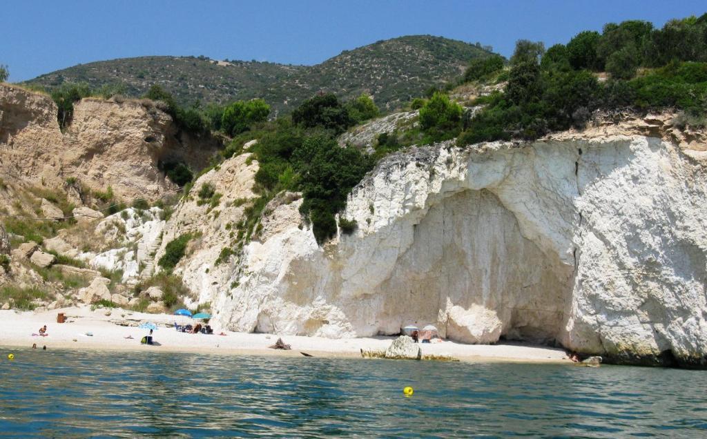 Pensione San Michele Mattinata Ruang foto